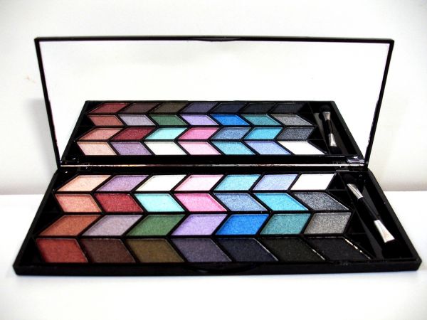 Paleta Jasmyne - Com 28 Sombras
