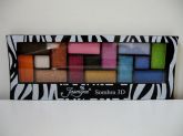 Paleta de Sombras Jasmyne - 15 Sombras 3D